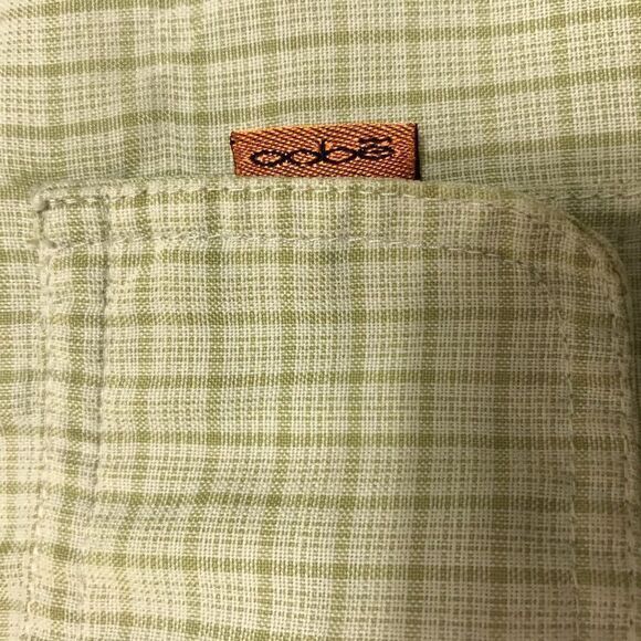 Oobe made on Earth green button front‎ short sleeve shirt Large - Picture 2 of 4